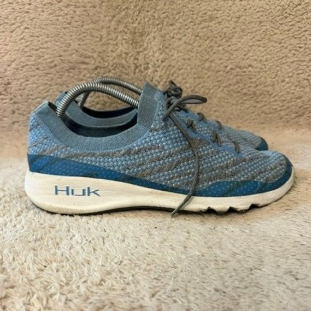 Huk Makara Fishing Shoes Blue Knit Low Top Boat Sneaker Mens Size 9 EUC